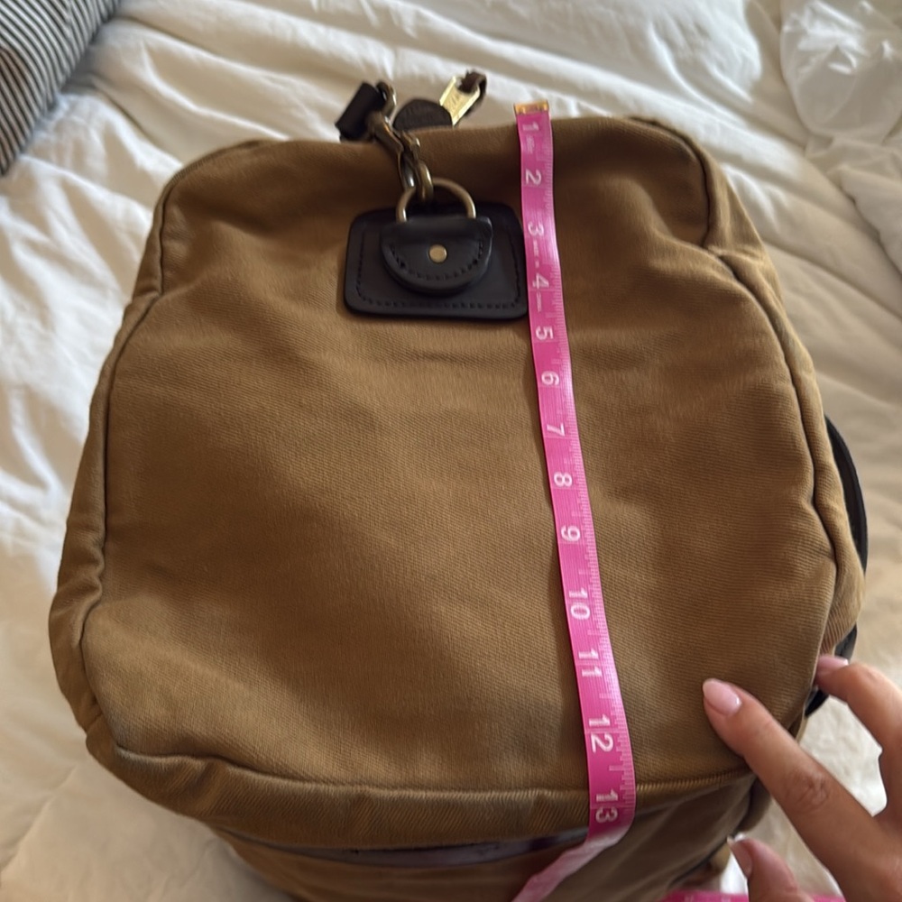 Filson medium tan twill duffle - Picture 9 of 10